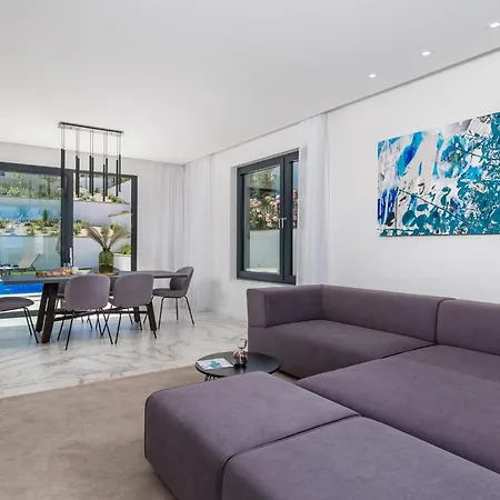 2 Bedroom In Apartament *