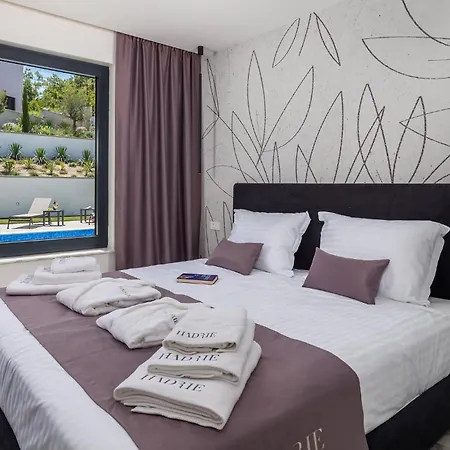 2 Bedroom In Apartament