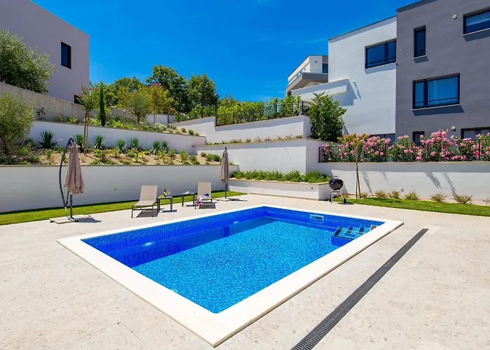 2 Bedroom In * Malinska