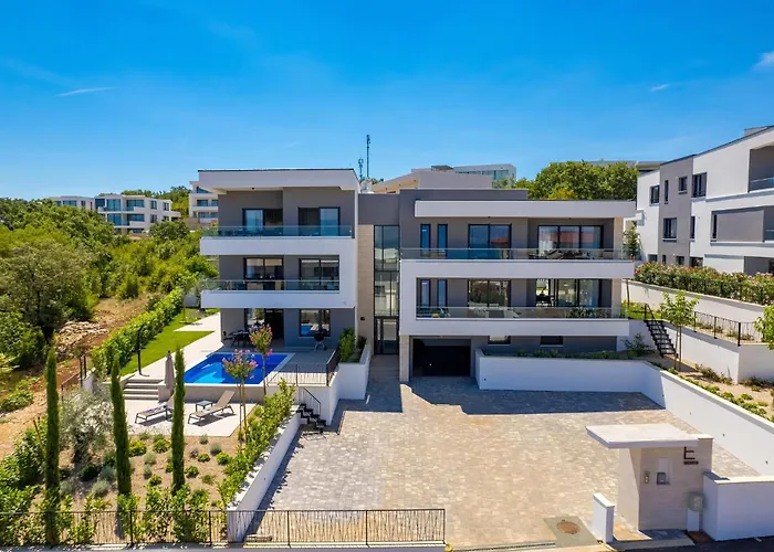 2 Bedroom In Malinska