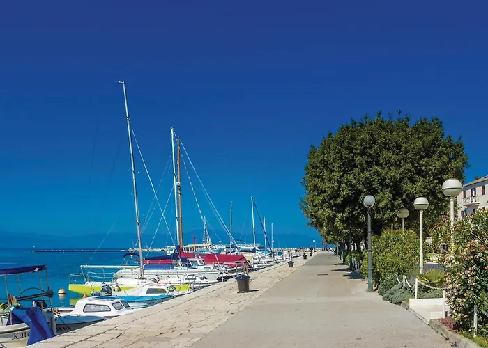 2 Bedroom In Malinska